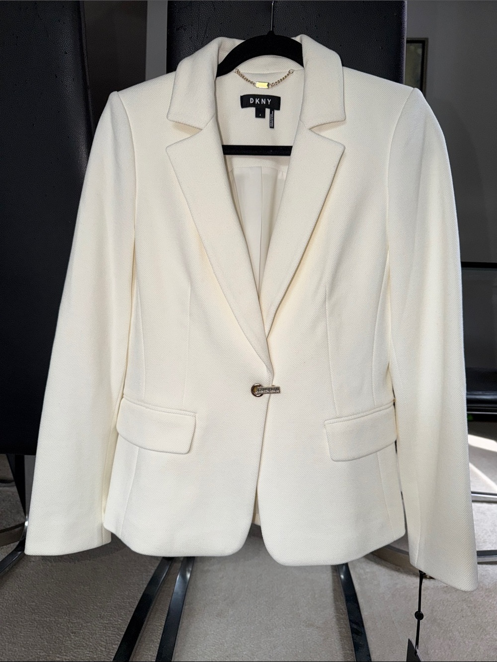DKNY Ivory Single-Button Tailored Blazer